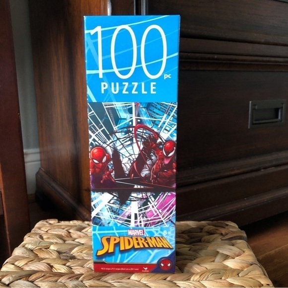 Marvel Spider-man 100pc. Puzzle - Picture 1 of 4